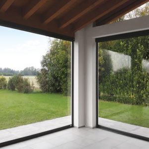 TENDE A RULLO PER ESTERNI IN PVC TRASPARENTE